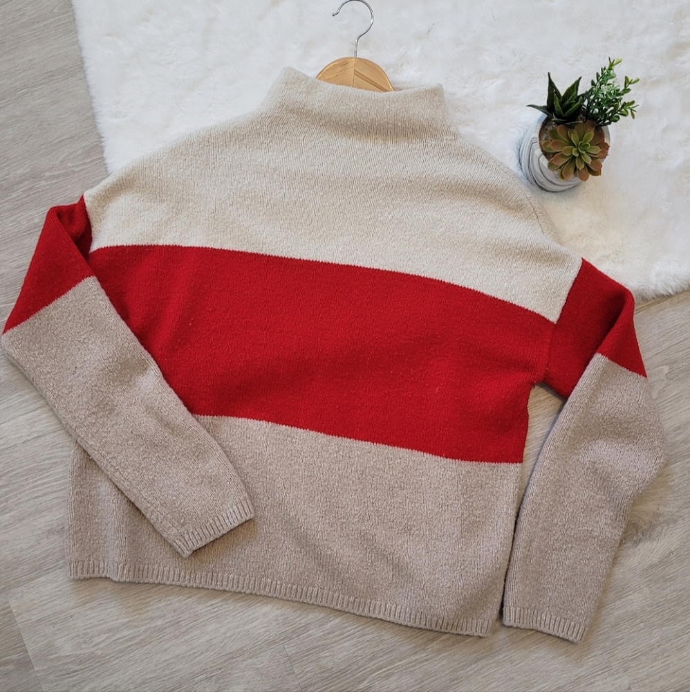 Colour Block Knit Pullover Sweater with Cowl